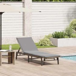 Chaise longue avec coussin beige r&eacute;sine tress&eacute;e