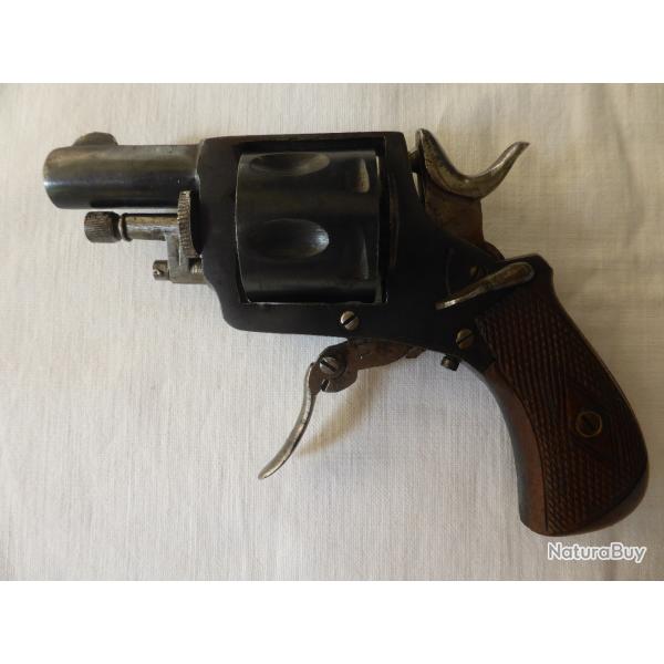 Beau revolver Velodog cal 320 double action (1)