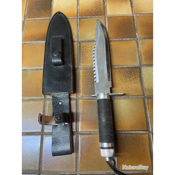 Couteau de ��survie��