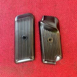 Paire de plaquettes,  TOKAREV TT33, apr&egrave;s guerre