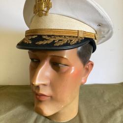Casquette blanche d'officier sup&eacute;rieur de l'arm&eacute;e am&eacute;ricaine p&eacute;riode fin des ann&eacute;es 1940