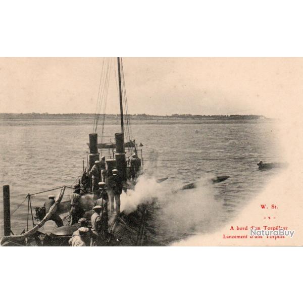 Carte Postale Ancienne - Lancement d'une Torpille - N�8648
