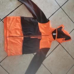 Veste de battue orange D&eacute;cathlon