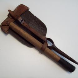 militaria ww1 pique pioche seurre francais mod&egrave;le 1909 poilu 14/18 poilu tranch&eacute;