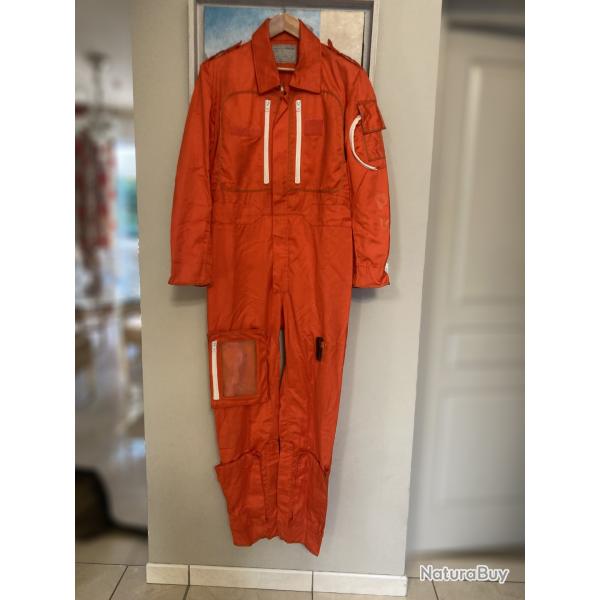 Combinaison de vol de pilote de l'A�ronavale Fran�aise, fabriqu�e par A�RAZUR neuve des ann�es 80