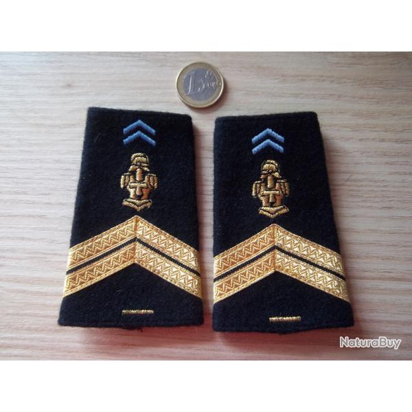 lot fourreaux �paulettes caporal transmission 5 ans militaire