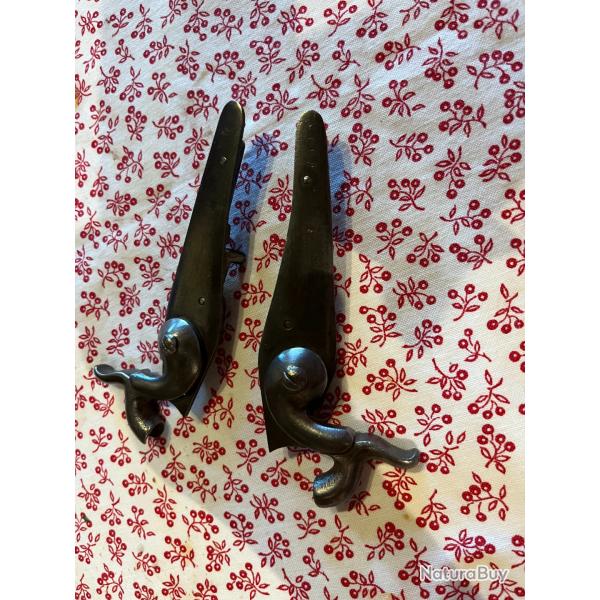 une paire de platines a percussion pour fusil de chasse d'�poque 1850