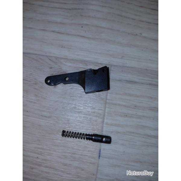 Pi�ce d�tach�es probablement arme de poings