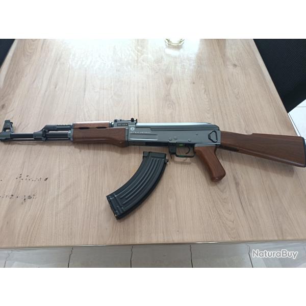 R�plique airsoft AK47 Cyma/cybergun licence Kalashnikov