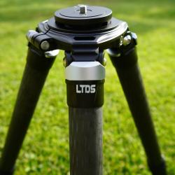 Tr&eacute;pied LTDS carbone charge lourde