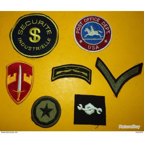 LOT DE DIFFERENT TISSU� FRANCAIS ET AMERICAIN , ETAT VOIR PHOTOS. POUR TOUT RENSEIGNEMENT ME CONTACT