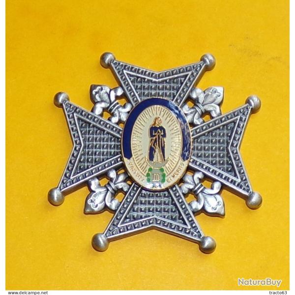 MEDAILLE CARLOS III STIFTER DES SPANISCHEN VERDIENST-ORDERS CARLOS III . EN REPRODUCTION NUMEROTEE D