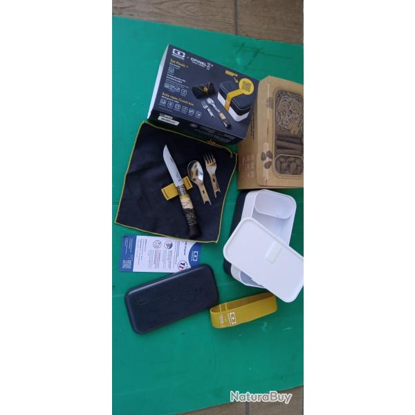 OPINEL :  KIT REPAS NOMADE MONBENTO & OPINEL  .  JAMAIS UTILISE  .