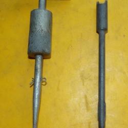 OUTILS POUR MATERIEL DE REPARATION DE L' ARMURIER&nbsp;DE L'ARMEE FRANCAISE ,&nbsp; FABRICATION FRANCAISE ,