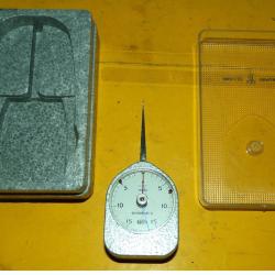 P.T.T  Dynamom&egrave;tre Carpo 15 grammes                      &Eacute;tat : Neuf            Dynamom&egrave;tre de pr&eacute;ci