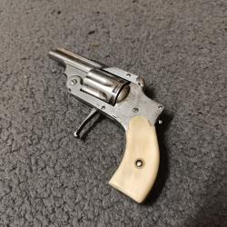Revolver Bulldog/Velodog Hamerless 6mm