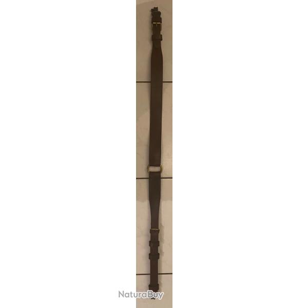 Bretelle en cuir pour carabine