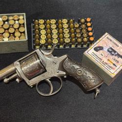 Revolver type Bulldog Floral Pattern