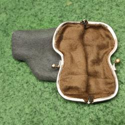 &Eacute;tui "porte monnaie" pistolet de poche 6.35