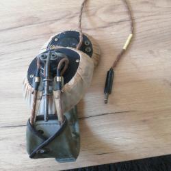 Ancienne paire d'&eacute;couteurs stta arm&eacute;e fran&ccedil;aise STTA