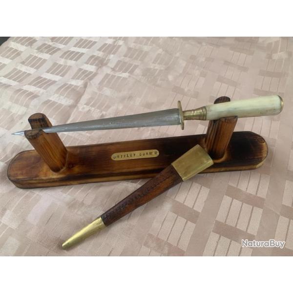 stylet corse ,longueur 27.2 cm ,lame a 2 pans de 17.5 cm