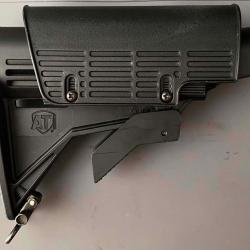 Crosse AR15 ATI ''Strike Force'', avec appui joue.