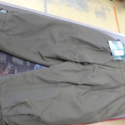 Pantalon LE CHAMEAU, plusieurs tailles disponibles, d&eacute;stockage