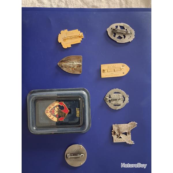 Lots de 9 insignes militaires