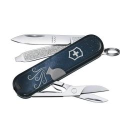 Couteau suisse Victorinox Classic SD Zodiac collection Verseau 21 janvier - 19 f&eacute;vrier