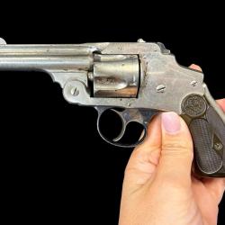 SMITH & WESSON SAFETY DA 3eme MODEL cal. 38sw num&eacute;ro de s&eacute;rie 104187