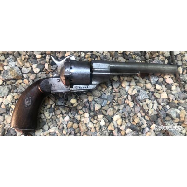 ROBUSTE REVOLVER LEFAUCHEUX CAL 12MM � BROCHE