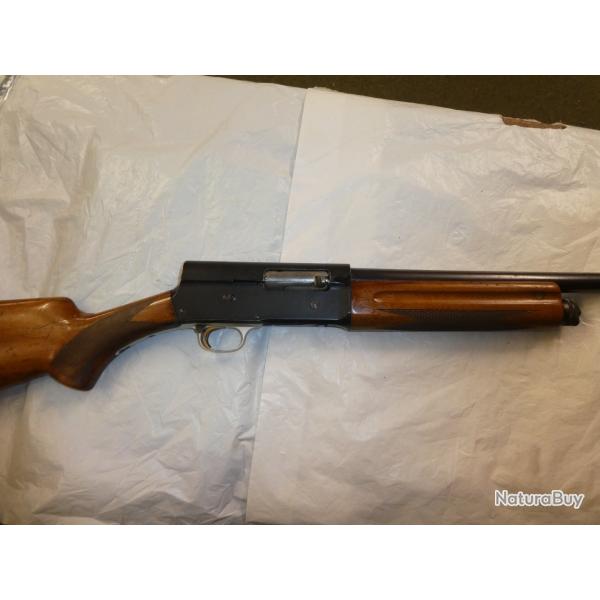 semi auto Browning Auto 5 cal 12/70