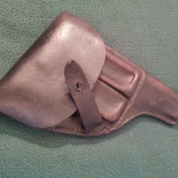 Etui pour pistolet  Militaire Walter P38 Portuguaise ann&eacute;es 40.