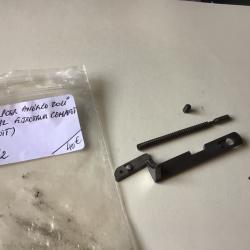 VENDU PAR LE-CUIRASSIER  EJECTEUR DROIT COMPLET FUSIL ANGELO ZOLI SUPERPOS&Eacute; CALIBRE 12