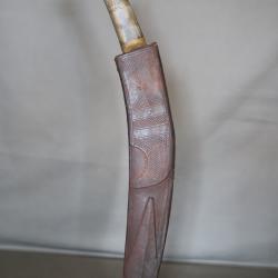 Ancien grand couteau N&eacute;palais dit kukri (kukuri) - N&eacute;pal, 20&egrave;me si&egrave;cle