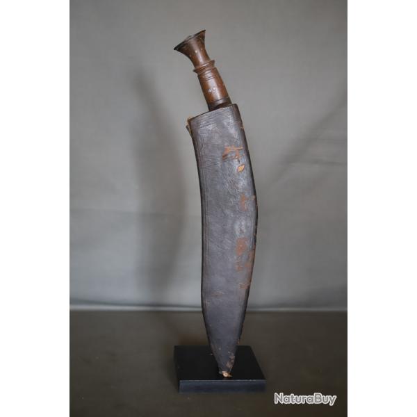 Couteau N�palais dit kukri de type militaire- N�pal, fin 19�me 1�re moiti� 20�me si�cle
