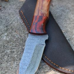 Skinner Couteau Damas Lame 256 Couches Lame Drop Point Manche 2 Bois Fabr Artisan Etui Simili Cuir