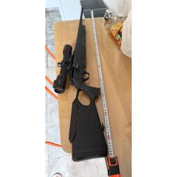 Vends carabine browning maral 4 crosse trou de pouce synth&eacute;tique cal 300