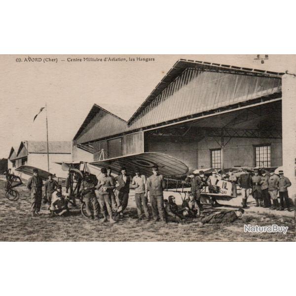Carte Postale Ancienne - Centre Militaire d'Aviation, les Hangars, Avord (Cher)- N�8665