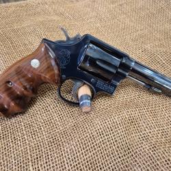 Revolver smith et wesson 13 2 cal  357 magnum 38 sp&eacute;cial super &eacute;tat occasion garantie 2 ans