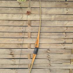 Bonjour je vend un longbow Great Plain droitier 50 lb a 68"