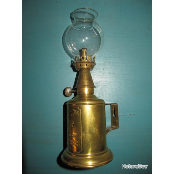 Lampe Igeon completet fonctionelle (N�181)