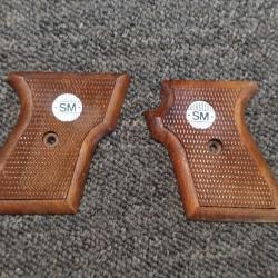 Paire de plaquette quadrill&eacute;e en bois pour pistolet SM &eacute;tat neuf
