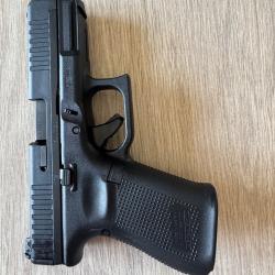Glock 44 22lr avec 7 chargeurs