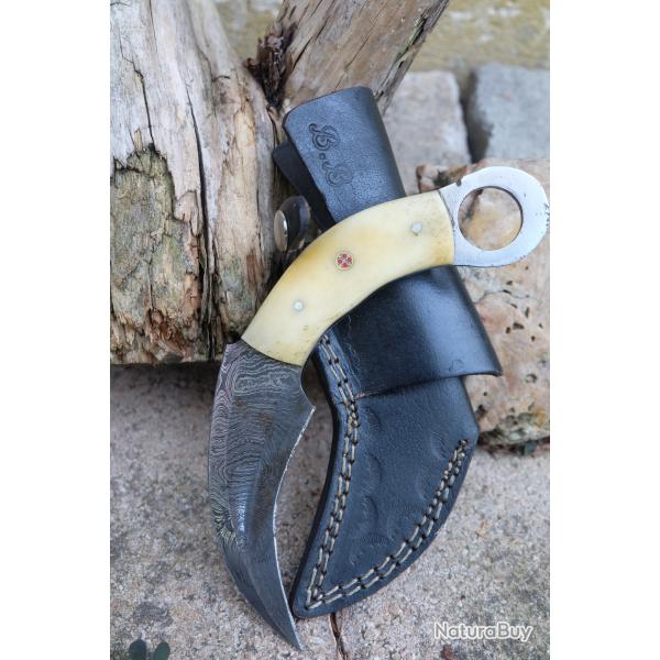 Couteau Karambit Lame Acier Damas 256 Couches Manche Os Etui Cuir Fabr Artisanale 01