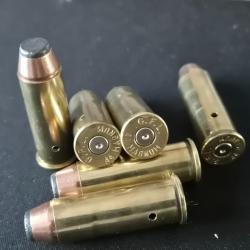 7 Cartouches 44 magnum neutralis&eacute;e t&ecirc;te semi blind&eacute;e &eacute;tui laiton