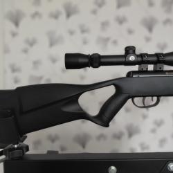 1 x Pack carabine &agrave; plomb Crosman F4 NP avec lunette 4x32 - Cal. 4.5