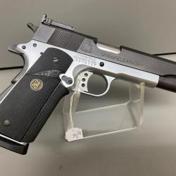 SPRINGFIELD ARMORY Mod&egrave;le 1911-A1 cal 45 Hausse r&eacute;glable livr&eacute; avec 3 chargeurs