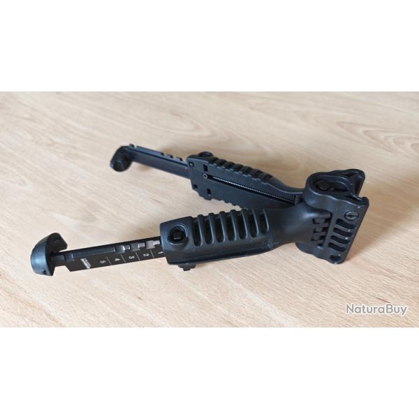 Poign�e bipied FAB DEFENSE picatinny