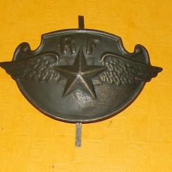 INSIGNE DE CASQUE ADRIAN POUR L'ARMEE DE L'AIR , FABRICATION ACTUELLE&nbsp; ,TRES BON ETAT VOIR PHOTOS .
